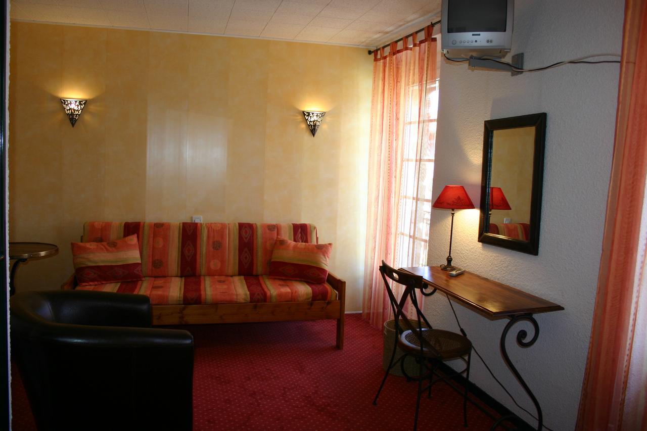Le Ponant Hotel Pradelles Ngoại thất bức ảnh