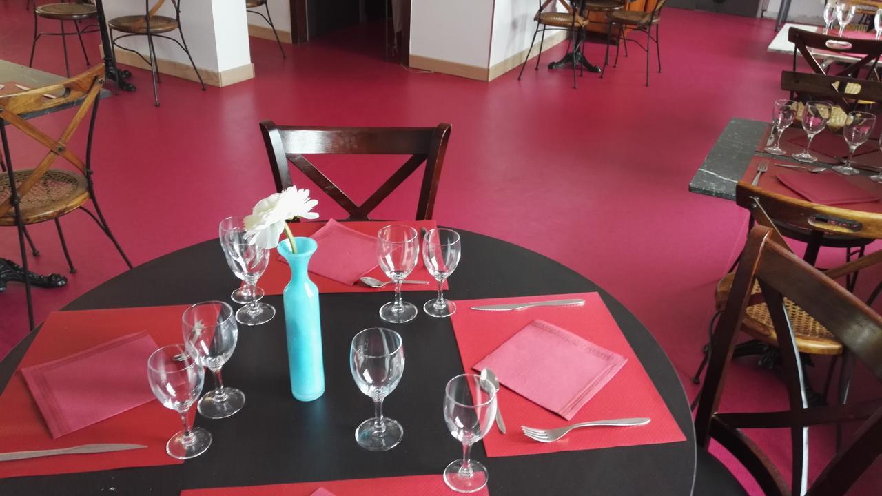 Le Ponant Hotel Pradelles Ngoại thất bức ảnh
