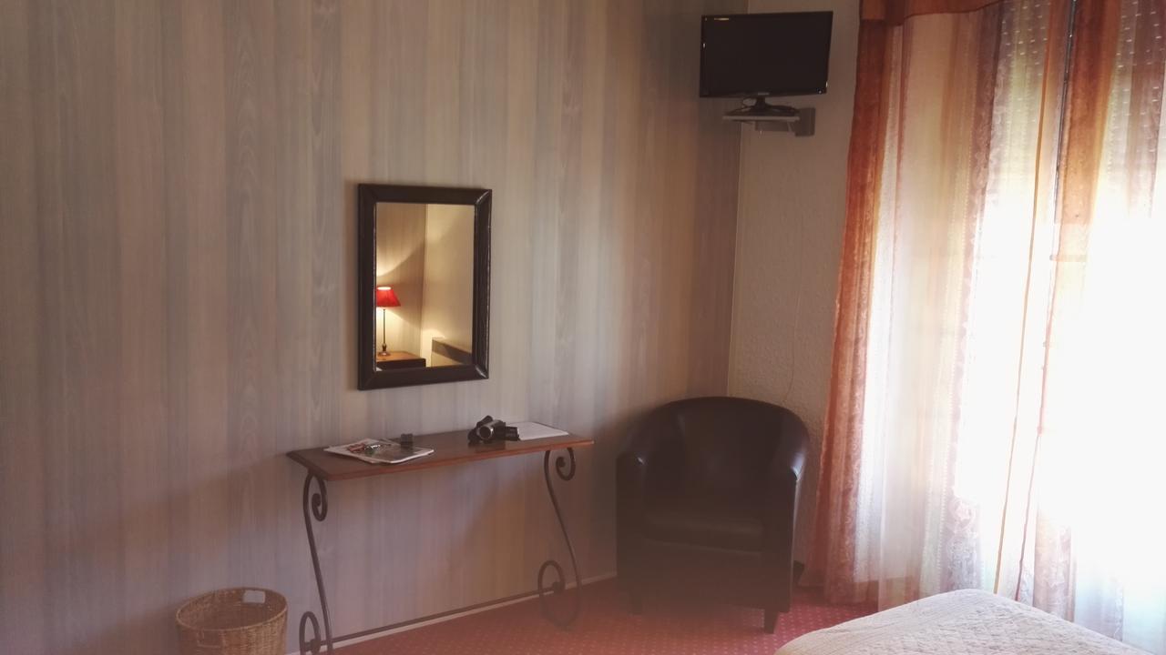 Le Ponant Hotel Pradelles Ngoại thất bức ảnh
